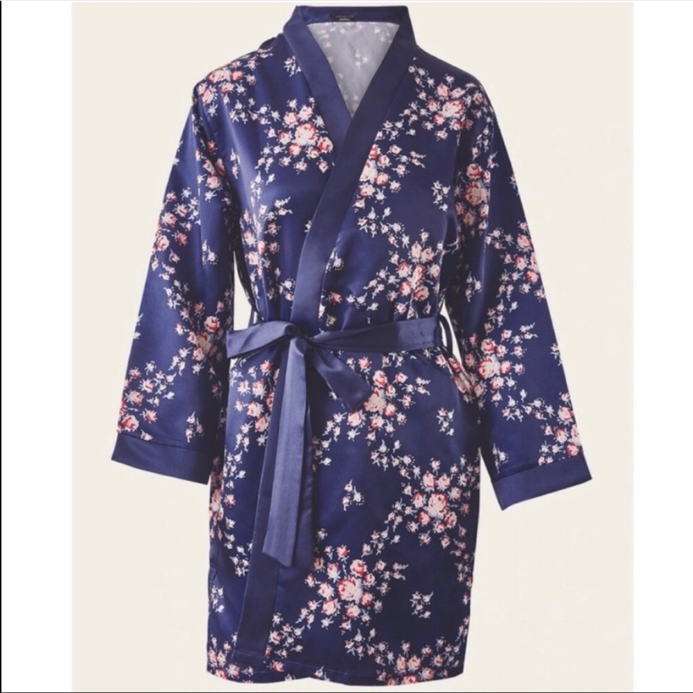Morgan Lane x FabFitFun Allie Robe in Navy Floral, Size S/M, New with Tags